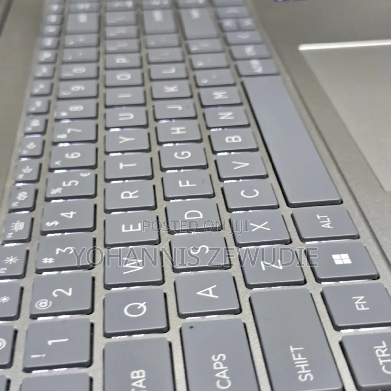 New Laptop HP Stream Notebook 16GB Intel Core I7 SSD 512GB