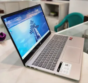 New Laptop HP Stream Notebook 8GB AMD Ryzen 5 SSD 512GB