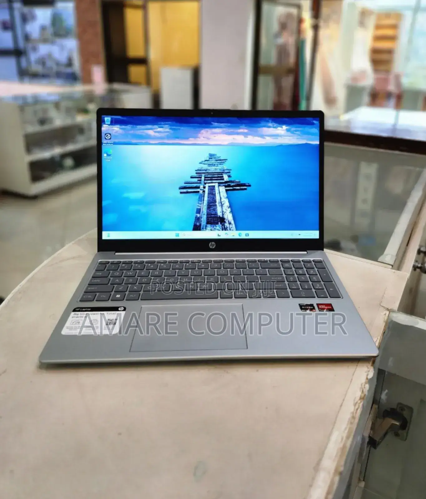 New Laptop HP Stream Notebook 8GB AMD Ryzen 5 SSD 512GB