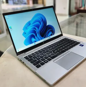 New Laptop HP EliteBook 840 G8 16GB Intel Core I7 SSD 512GB