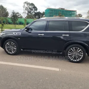 Infiniti QX80 2021 Black