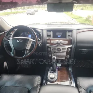 Infiniti QX80 2021 Black