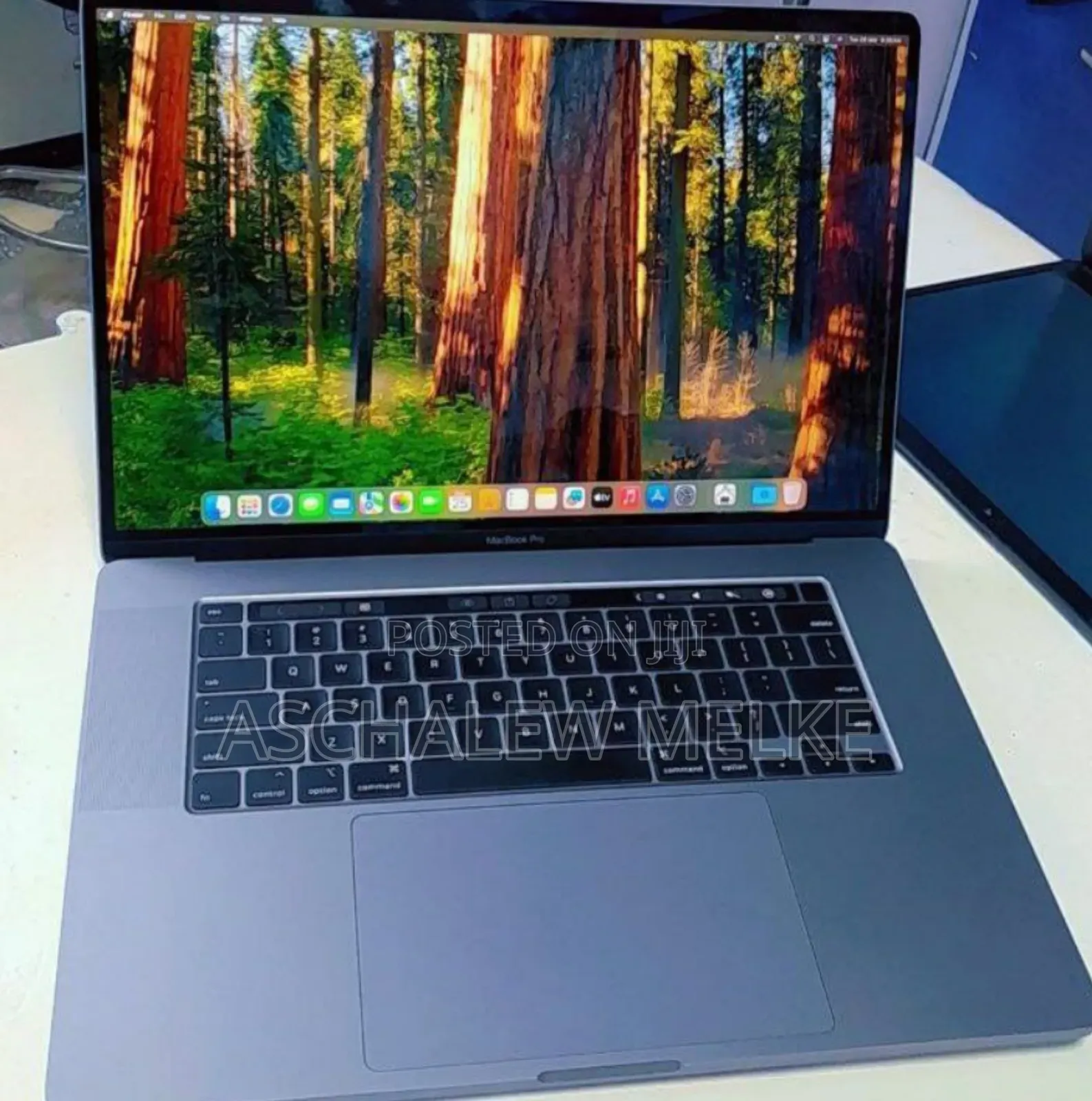 New Laptop Apple MacBook Pro 2019 16GB Intel Core I9 SSD 1T