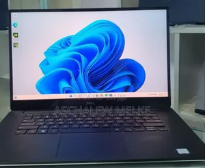 New Laptop Dell XPS 15 16GB Intel Core I7 SSD 512GB