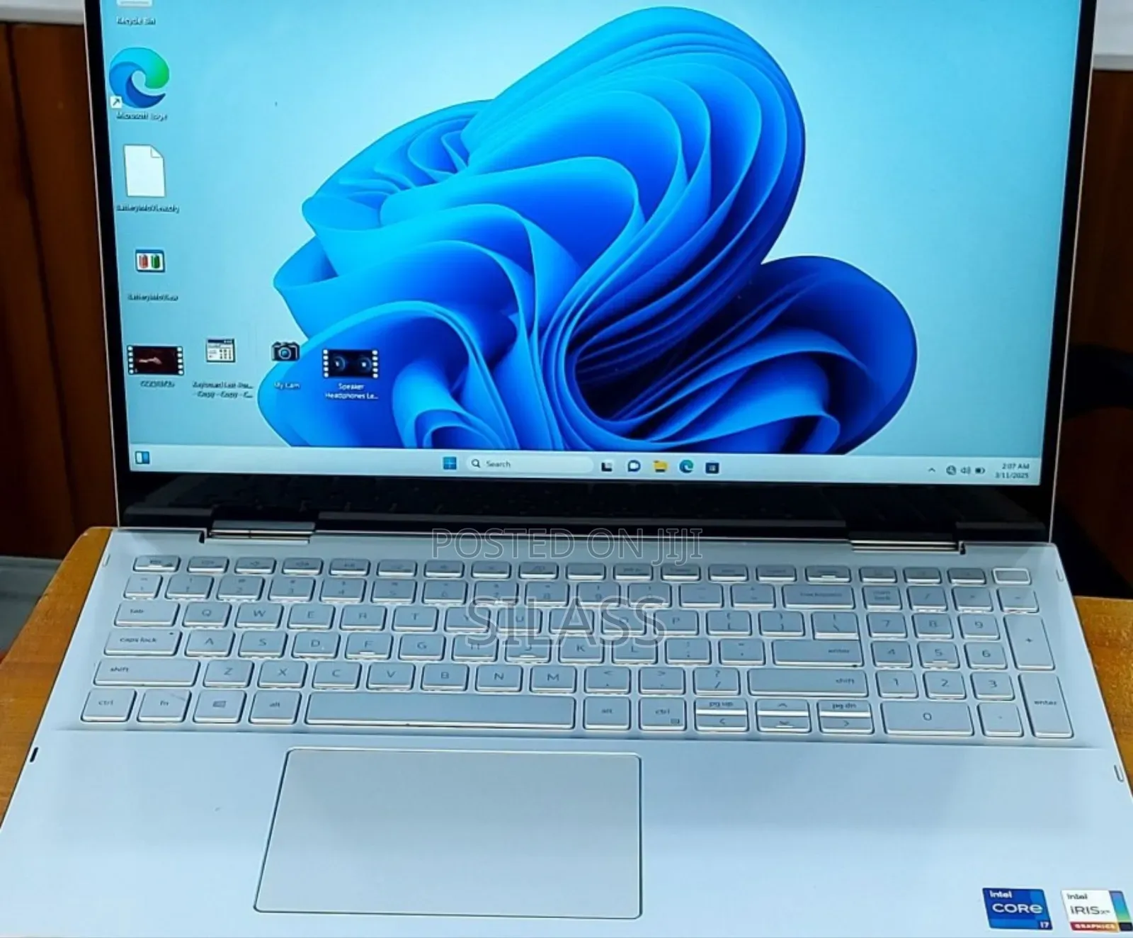 New Laptop Dell Inspiron 17 7746 16GB Intel Core I7 SSD 512GB