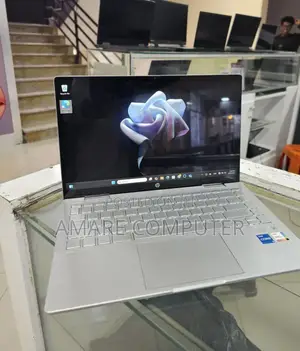 New Laptop HP Pavilion X360 8GB Intel Core I5 SSD 512GB