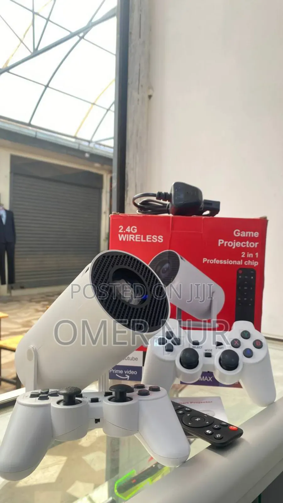 Game Projector Hy300