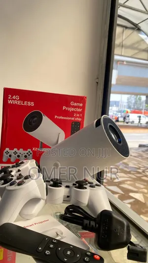 Game Projector Hy300