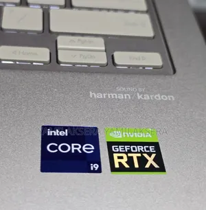 New Laptop Asus ROG Zephyrus S GX701 32GB Intel Core I9 SSD 512GB