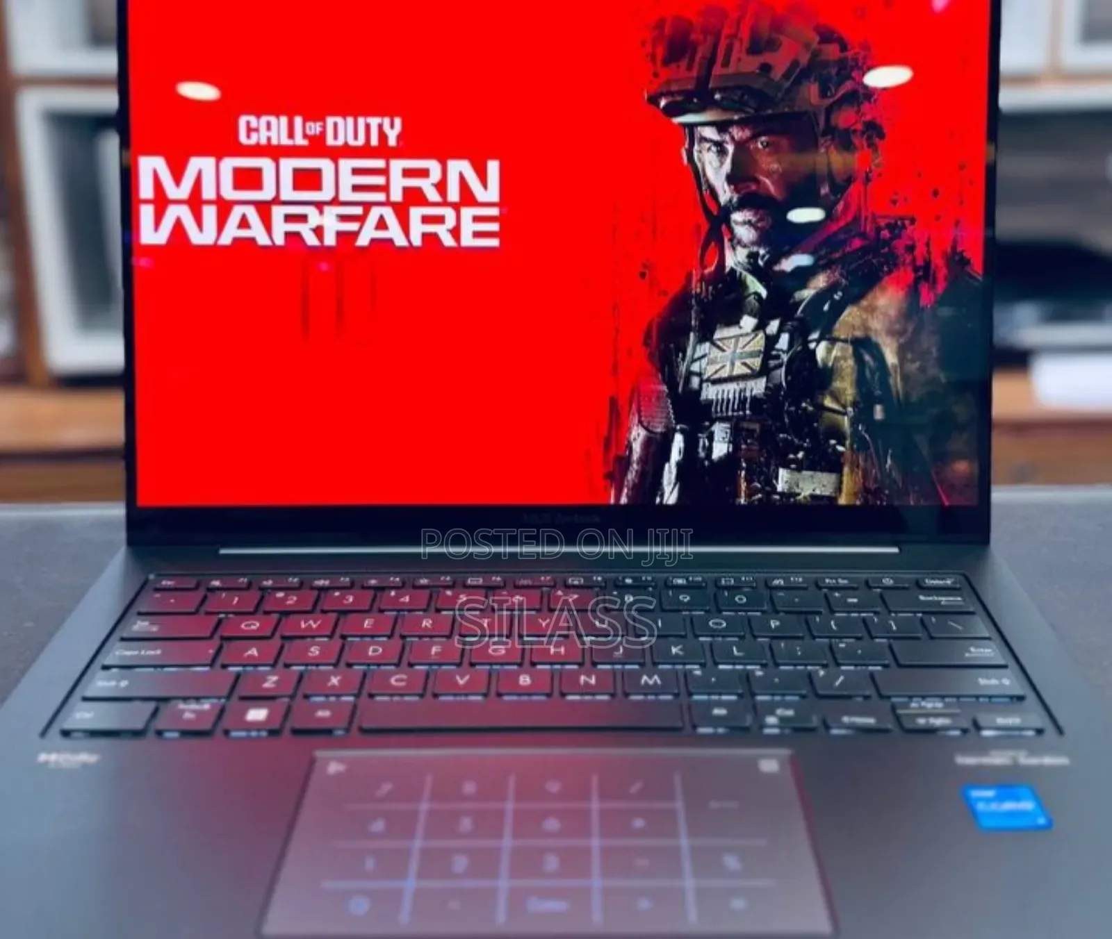 New Laptop Asus ZenBook UX430UA 16GB Intel Core I7 SSD 512GB