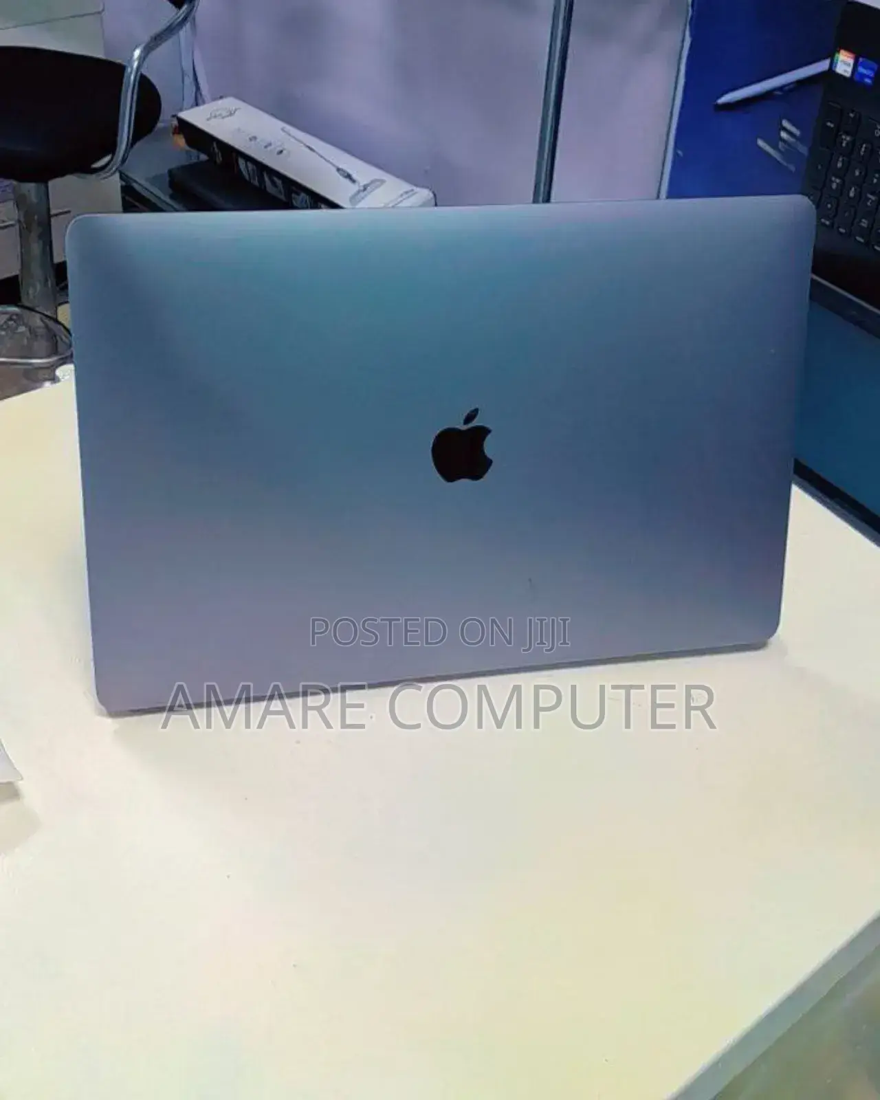 New Laptop Apple MacBook Pro 2019 16GB Intel Core I9 SSD 1T