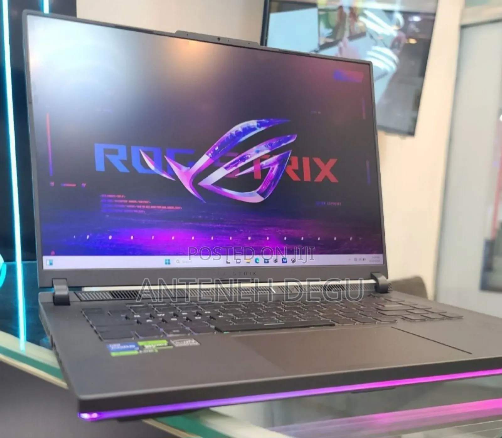 New Laptop Asus ROG Strix G16 G614 16GB Intel Core I7 SSD 1T