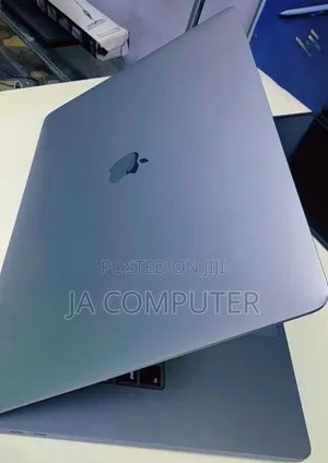 New Laptop Apple MacBook Pro 2019 16GB Intel Core I9 SSD 1T