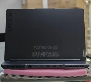 New Laptop Lenovo Legion 5 16GB AMD Ryzen 7 SSD 512GB