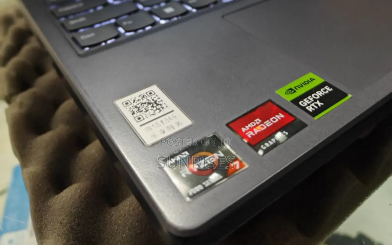 New Laptop Lenovo Legion 5 16GB AMD Ryzen 7 SSD 512GB