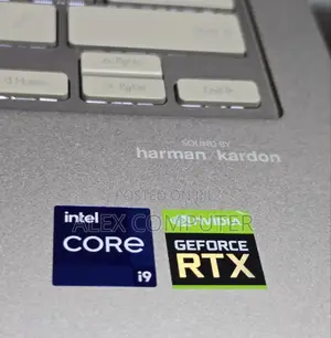 New Laptop Asus Zenbook 14 UX434 32GB Intel Core I9 SSD 512GB