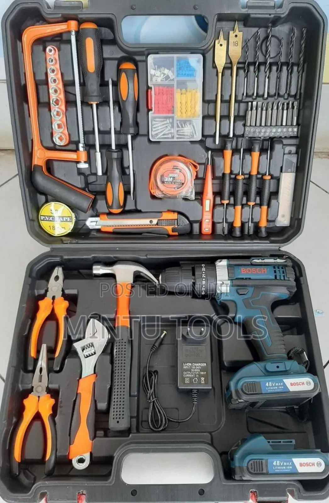 Bosch Chargeable Drill With Accessories