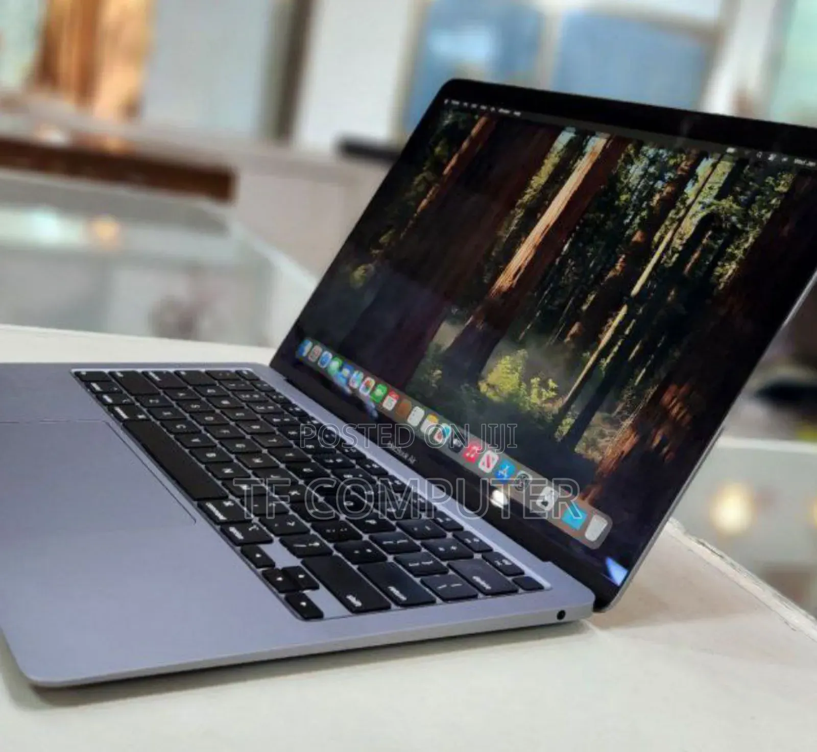 New Laptop Apple MacBook Air 2020 8GB Intel Core I3 SSD 256GB