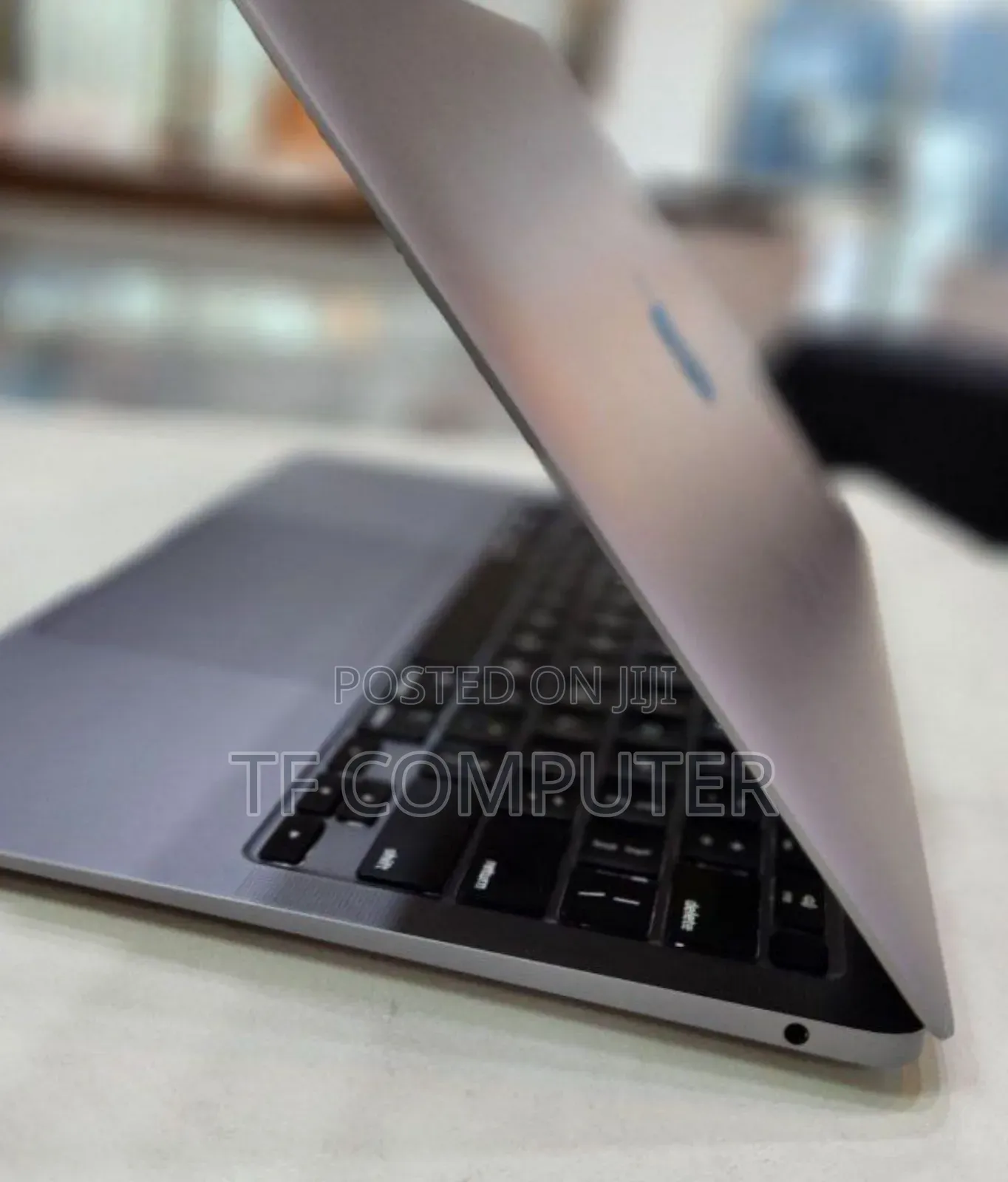 New Laptop Apple MacBook Air 2020 8GB Intel Core I3 SSD 256GB