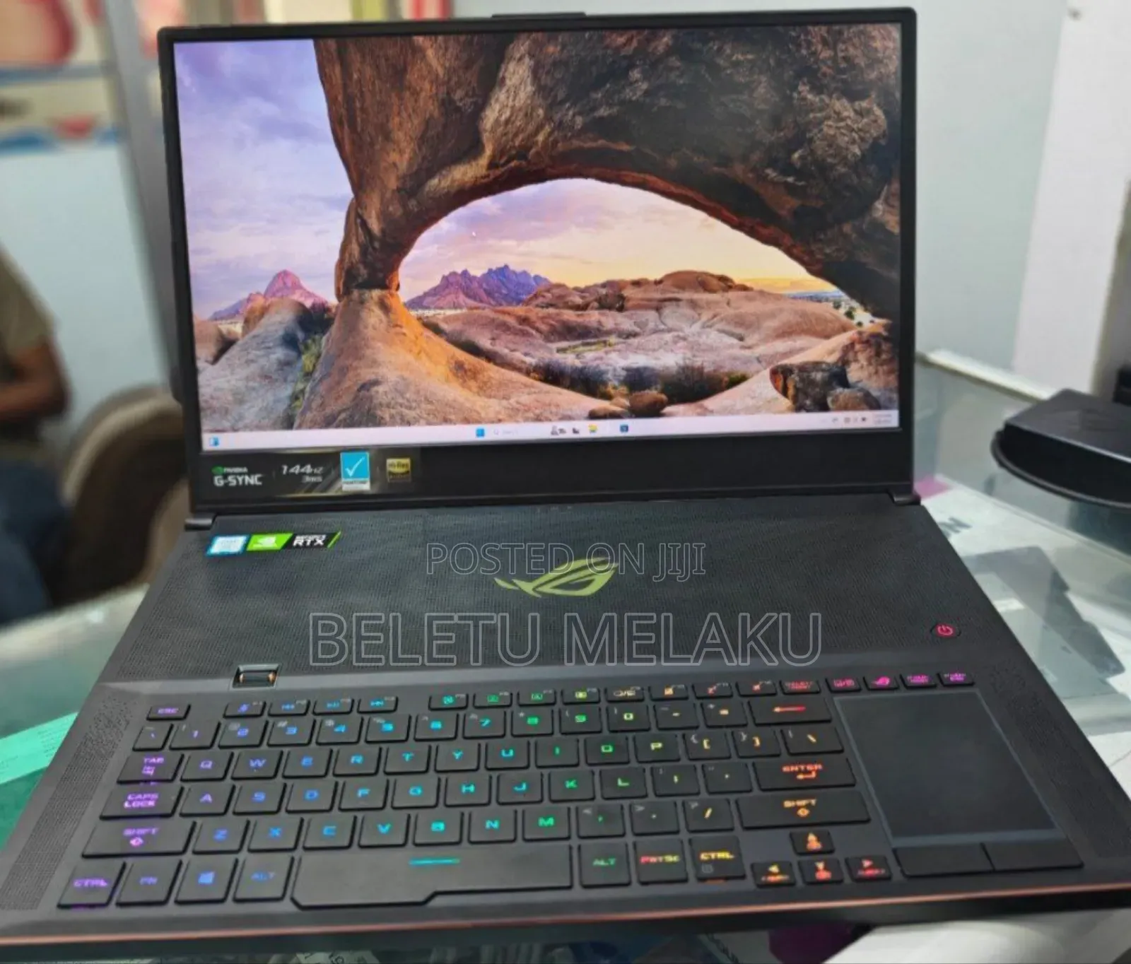 New Laptop Asus ROG Zephyrus G16 16GB Intel Core I7 SSD 1T