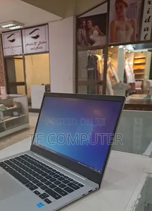 New Samsung Galaxy Book 2 4GB Qualcomm Snapdragon X Plus SSD 128GB