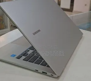 New Samsung Galaxy Book 2 4GB Qualcomm Snapdragon X Plus SSD 128GB