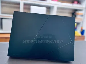 New Laptop Asus ZenBook UX430UQ 16GB Intel Core I7 SSD 512GB