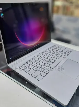 New Laptop Microsoft Surface Book 3 16GB Intel Core I7 SSD 256GB