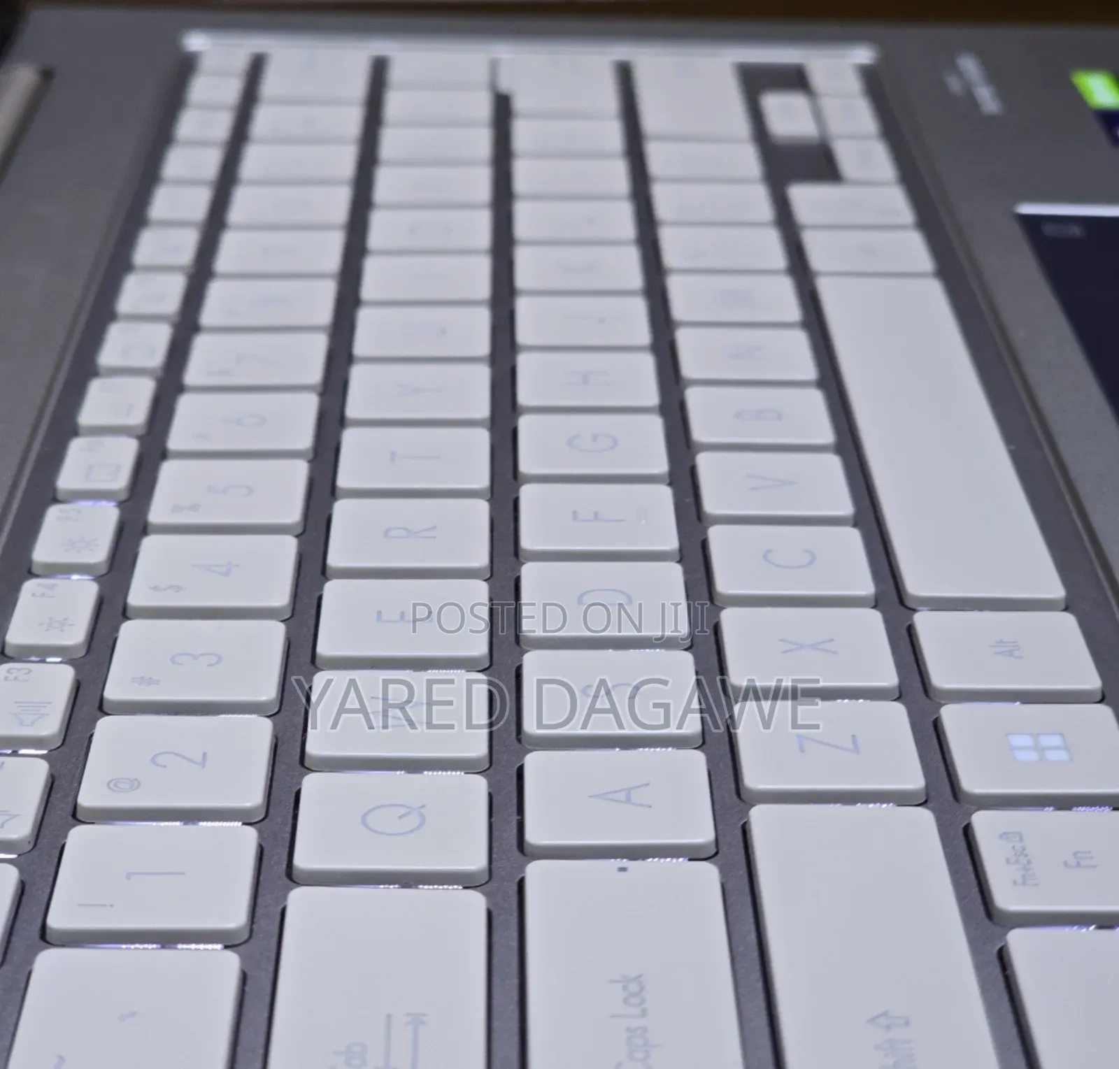 New Laptop Asus Zenbook 14 UX434 32GB Intel Core I9 SSD 512GB