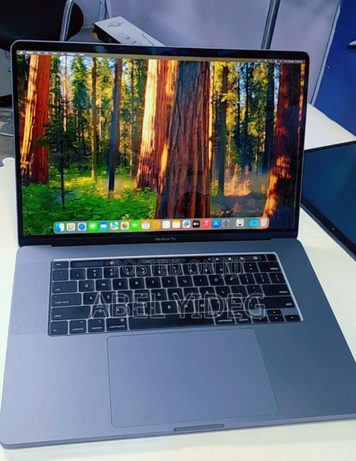 New Laptop Apple MacBook Pro 2019 16GB Intel Core I9 SSD 1T