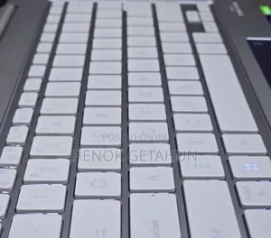 New Laptop Asus Zenbook 14 UX434 32GB Intel Core I9 SSD 512GB