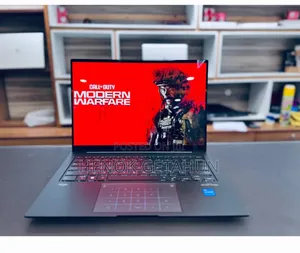 New Laptop Asus ZenBook UX303UA 16GB Intel Core I7 SSD 512GB