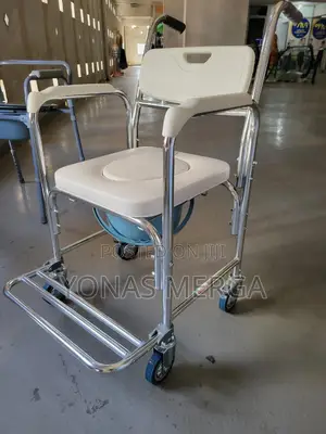 Photo - Commode.Chair፬πየፖፖ_መፀዳጃchair谷፭መታጠቢያ Toilet Chair፩πchair