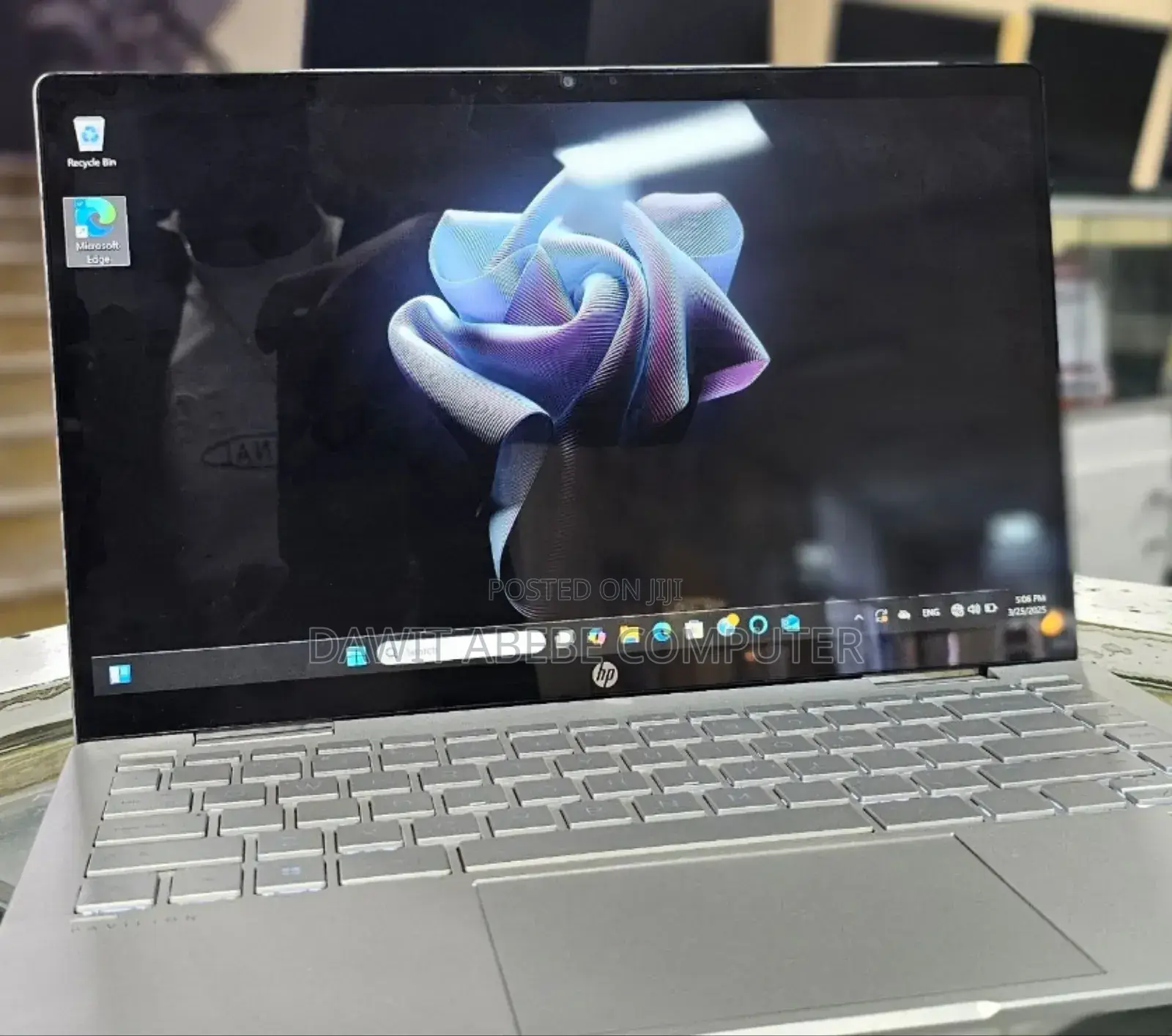 New Laptop HP Pavilion 13 X360 8GB Intel Core I5 SSD 512GB