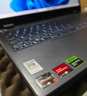 New Laptop Lenovo Legion 5 16GB AMD Ryzen 7 SSD 512GB