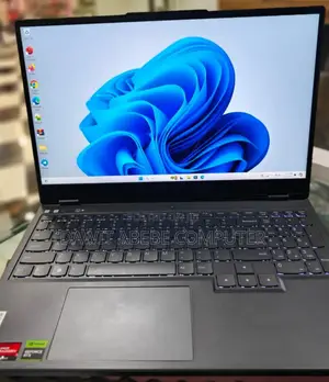 New Laptop Lenovo Legion 5 16GB AMD Ryzen 7 SSD 512GB