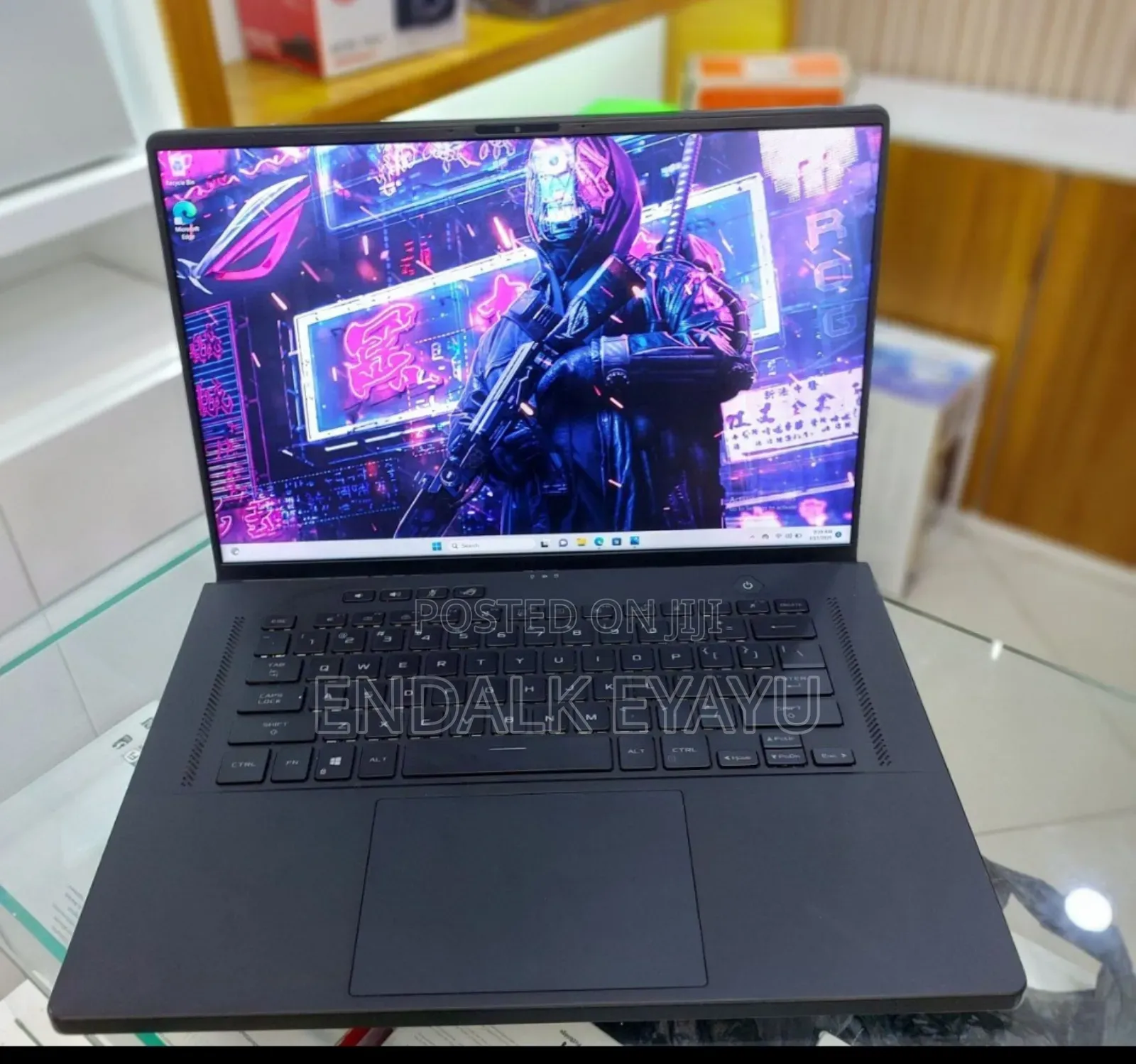 New Laptop Asus 16GB AMD Ryzen 9 SSD 1T