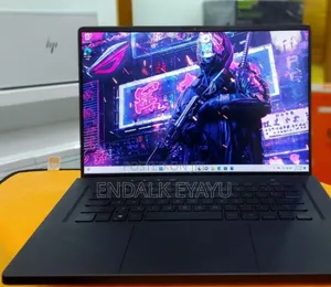 New Laptop Asus 16GB AMD Ryzen 9 SSD 1T