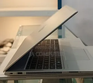 Photo - New Laptop HP ProBook 430 G6 8GB AMD Ryzen 5 SSD 512GB