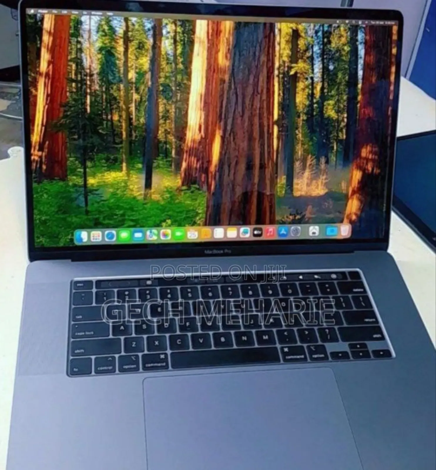 New Laptop Apple MacBook Pro 2019 16GB Intel Core I9 SSD 1T