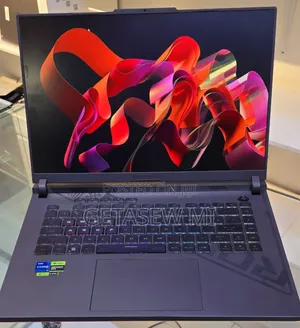 New Laptop Asus ROG Strix G15 16GB Intel Core I7 SSD 1T