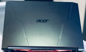 New Laptop Acer 16GB AMD Ryzen 7 SSD 512GB
