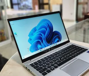 New Laptop HP EliteBook 840 G8 16GB Intel Core I7 SSD 512GB