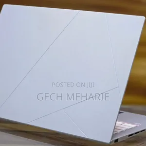 New Laptop Asus Zenbook 14 UX434 32GB Intel Core I9 SSD 512GB