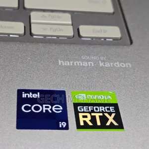 New Laptop Asus Zenbook 14 UX434 32GB Intel Core I9 SSD 512GB