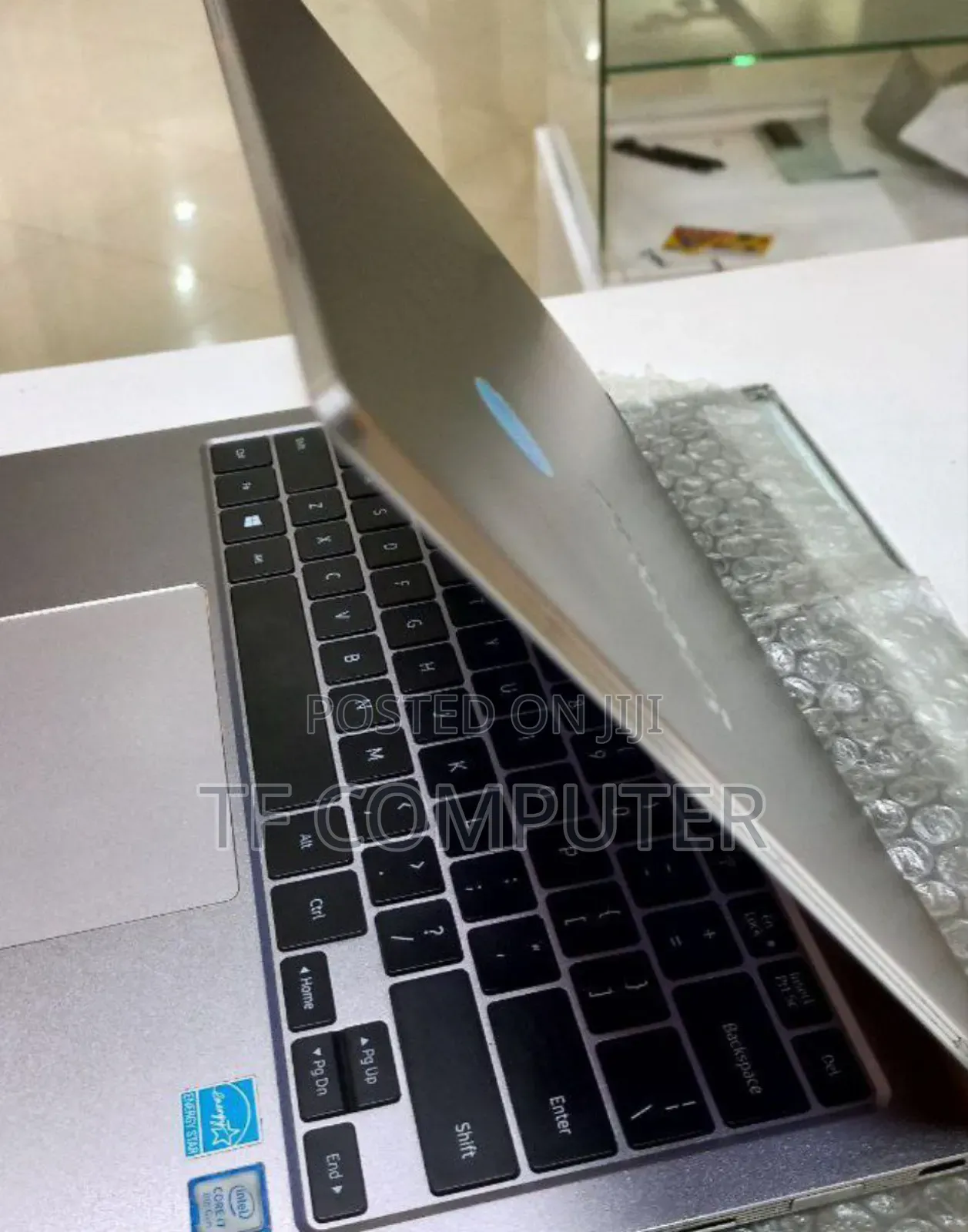 New Laptop Samsung NP-X360 16GB Intel Core I7 SSD 512GB