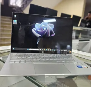 New Laptop HP Pavilion X360 8GB Intel Core I5 SSD 512GB