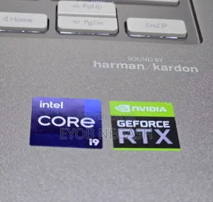 New Laptop Asus VivoBook 15 X505BA 32GB Intel Core I9 SSD 512GB