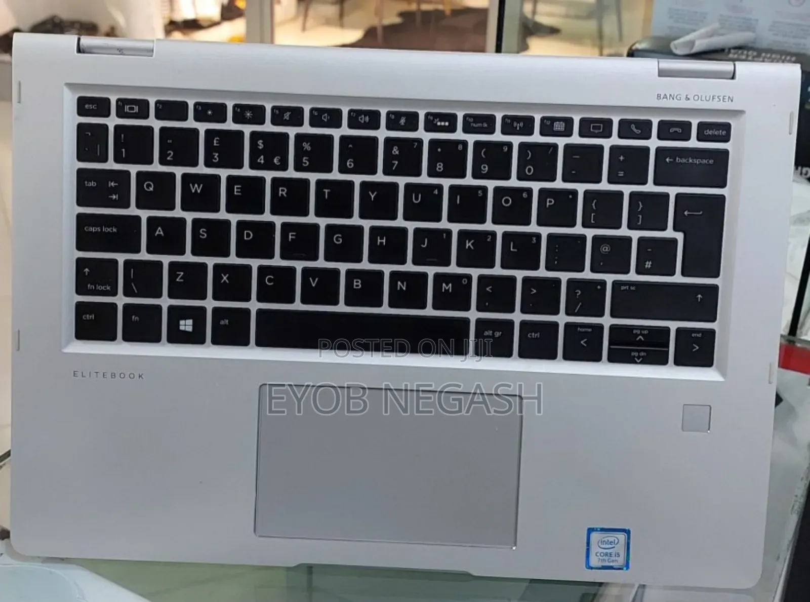 New Laptop HP X360 310 G2 8GB Intel Core I5 SSD 512GB