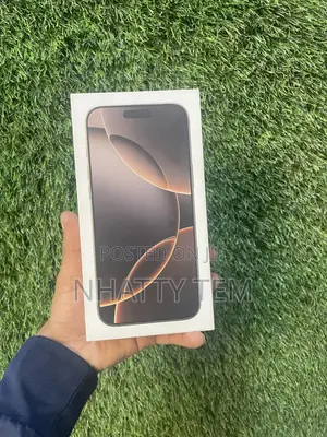 Photo - New Apple iPhone 16 Pro Max 256 GB Gold